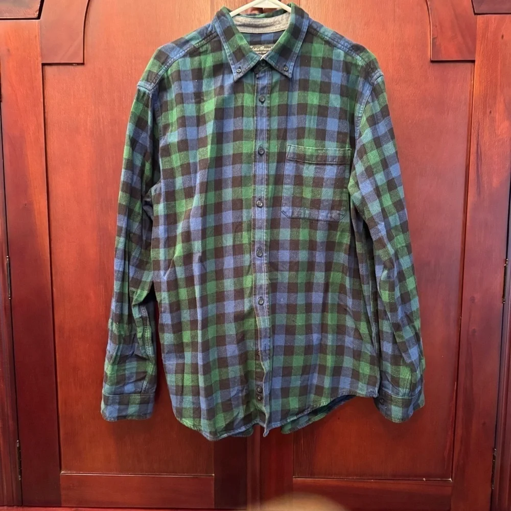 Eddie Bauer Blue and Green Flannel Checkered Shirt Size XL